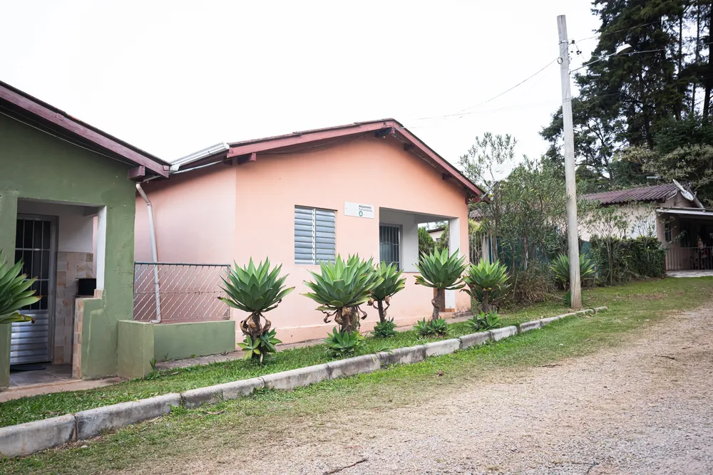 Alojamento (casa salmão)