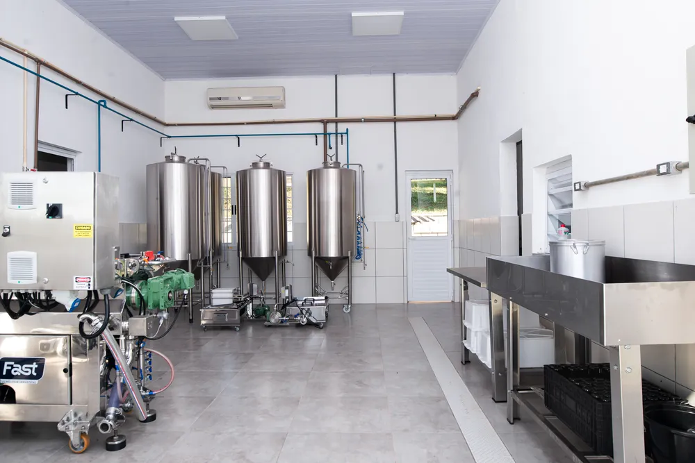 Lagar (onde se produz o azeite e onde começa o processo colocando as azeitonas) (4)