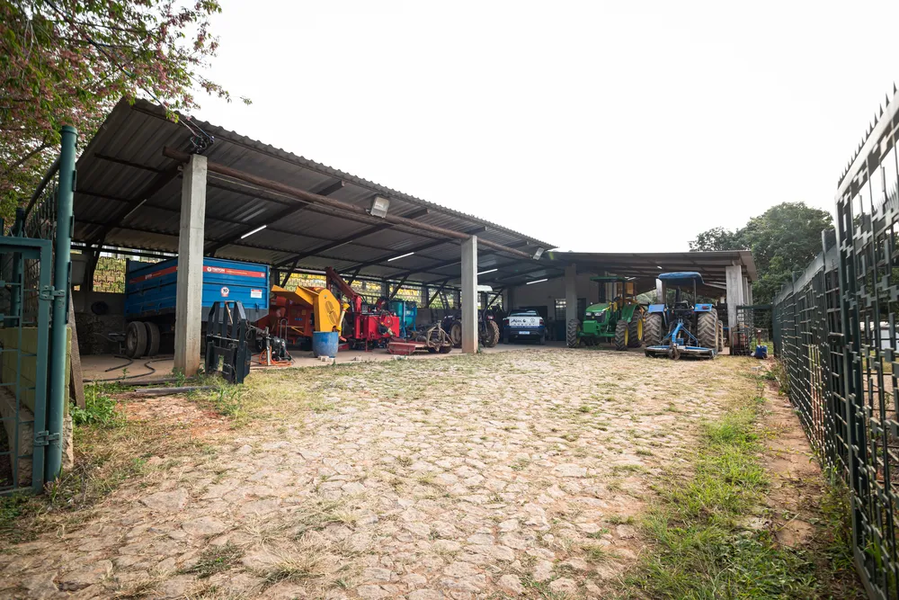 Oficina e máquinas agrícolas